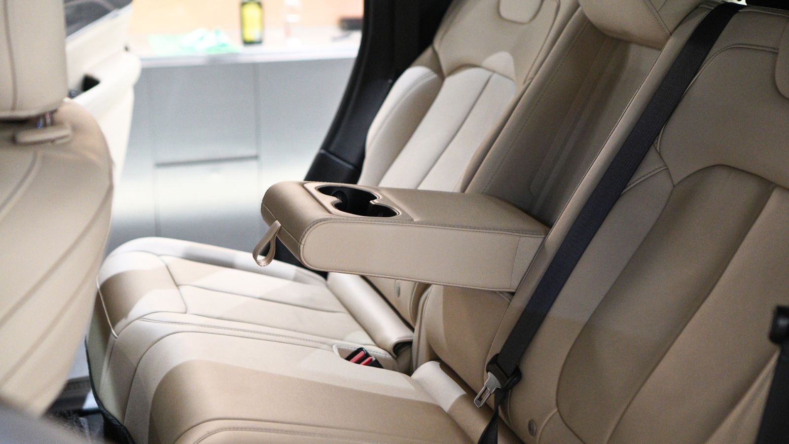 JEEP GRAND CHEROKEE 2.0T view 20