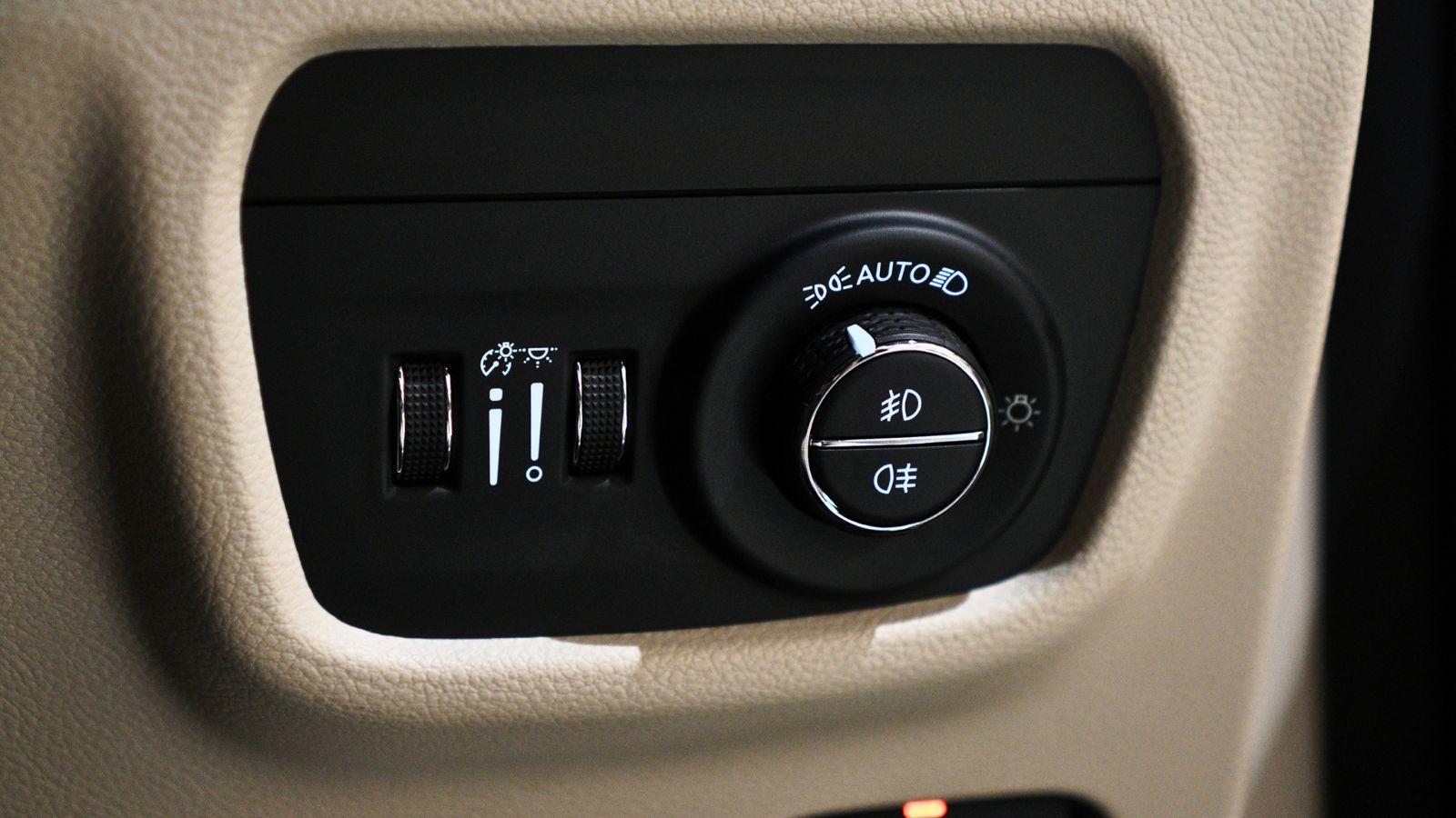 JEEP GRAND CHEROKEE 2.0T view 12