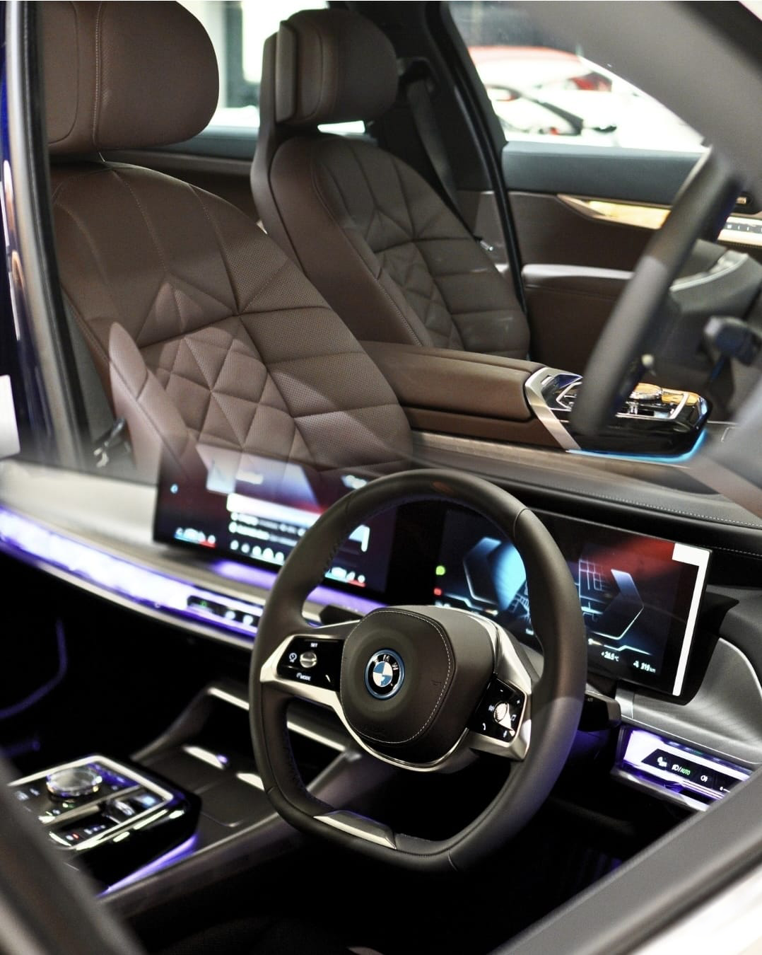 BMW i7 XDRIVE60 view 6