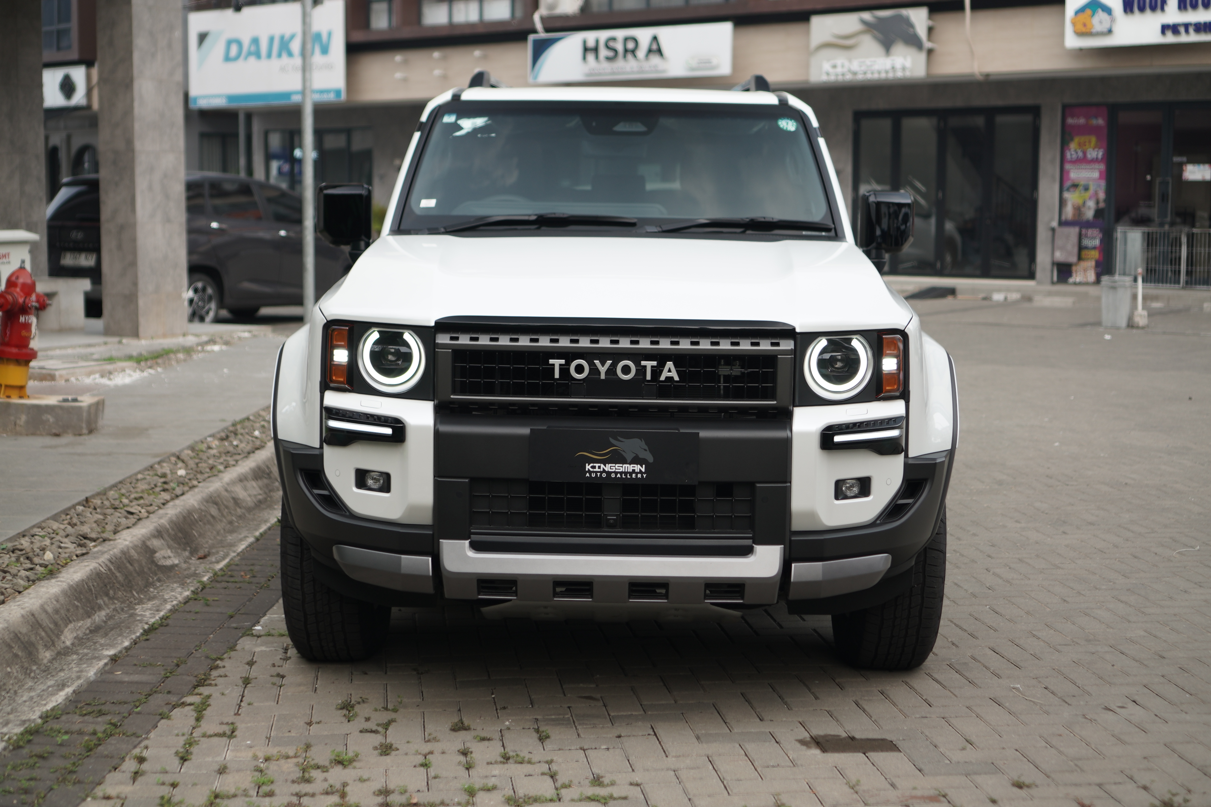 TOYOTA LAND CRUISER 250 ZX FIRST EDITION (MODELISTA) view 28