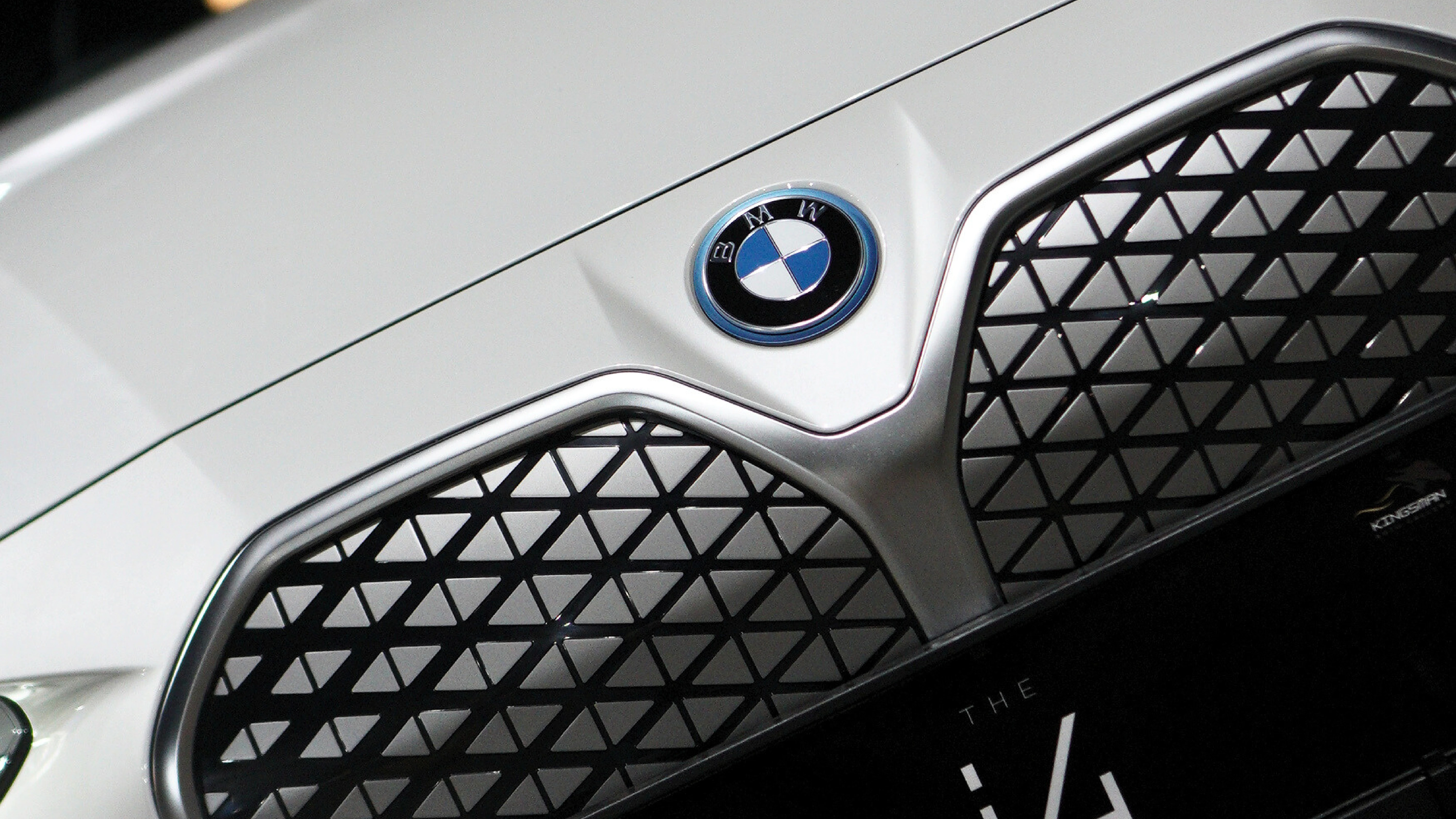 BMW i4 EDRIVE35 view 16