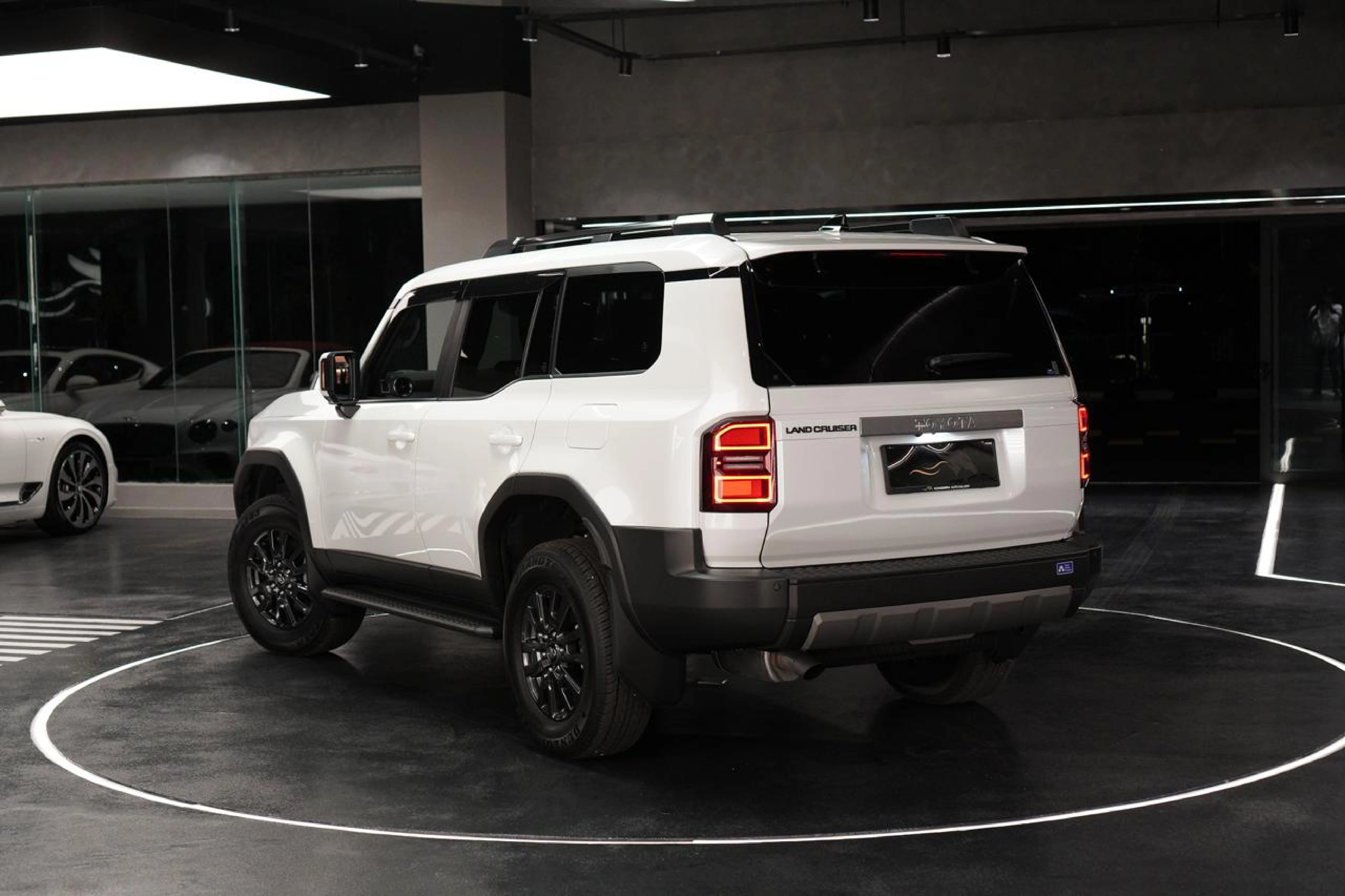 TOYOTA LAND CRUISER 250 VX view 12