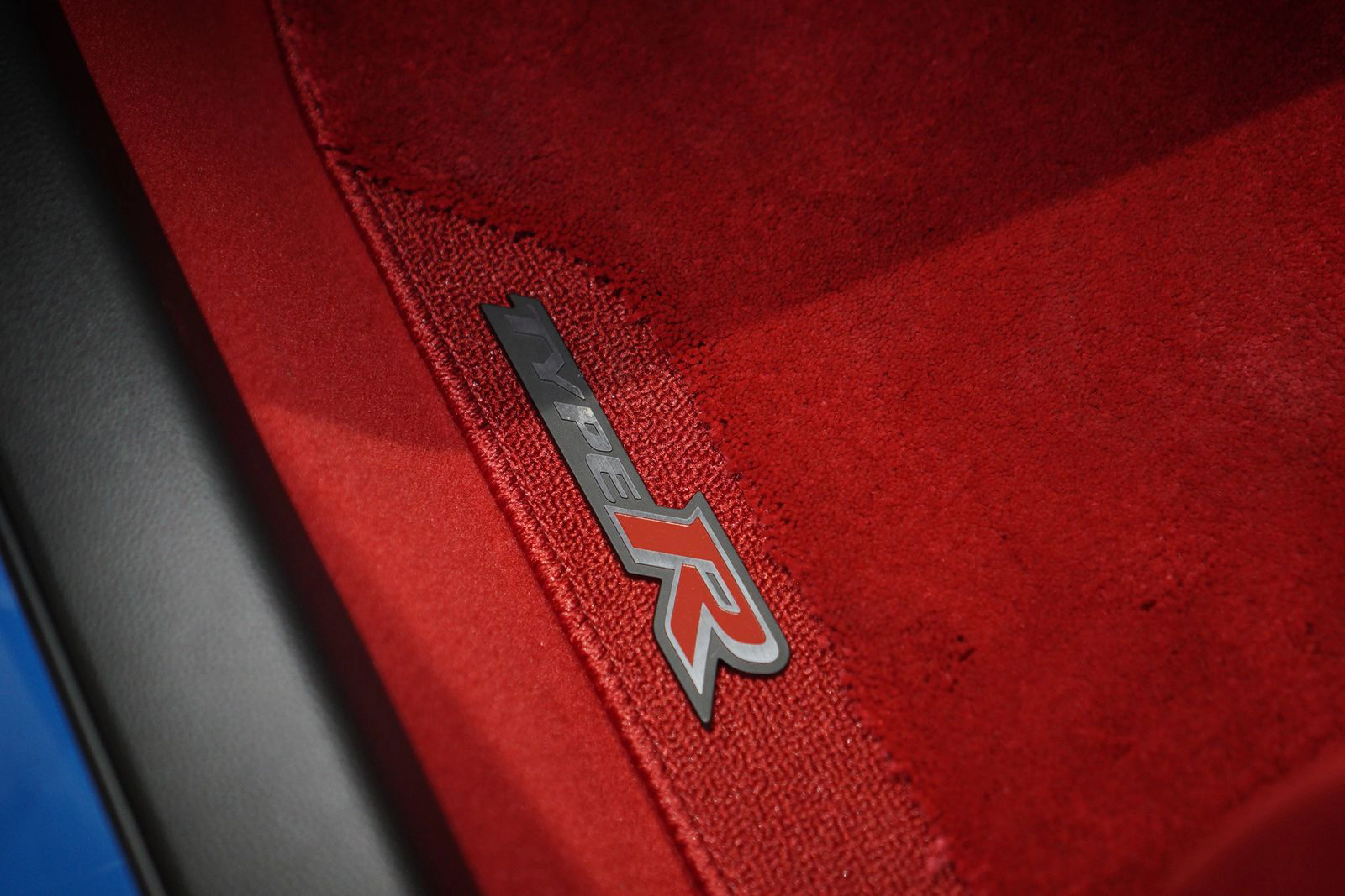 HONDA CIVIC 2.0 TYPE-R view 18