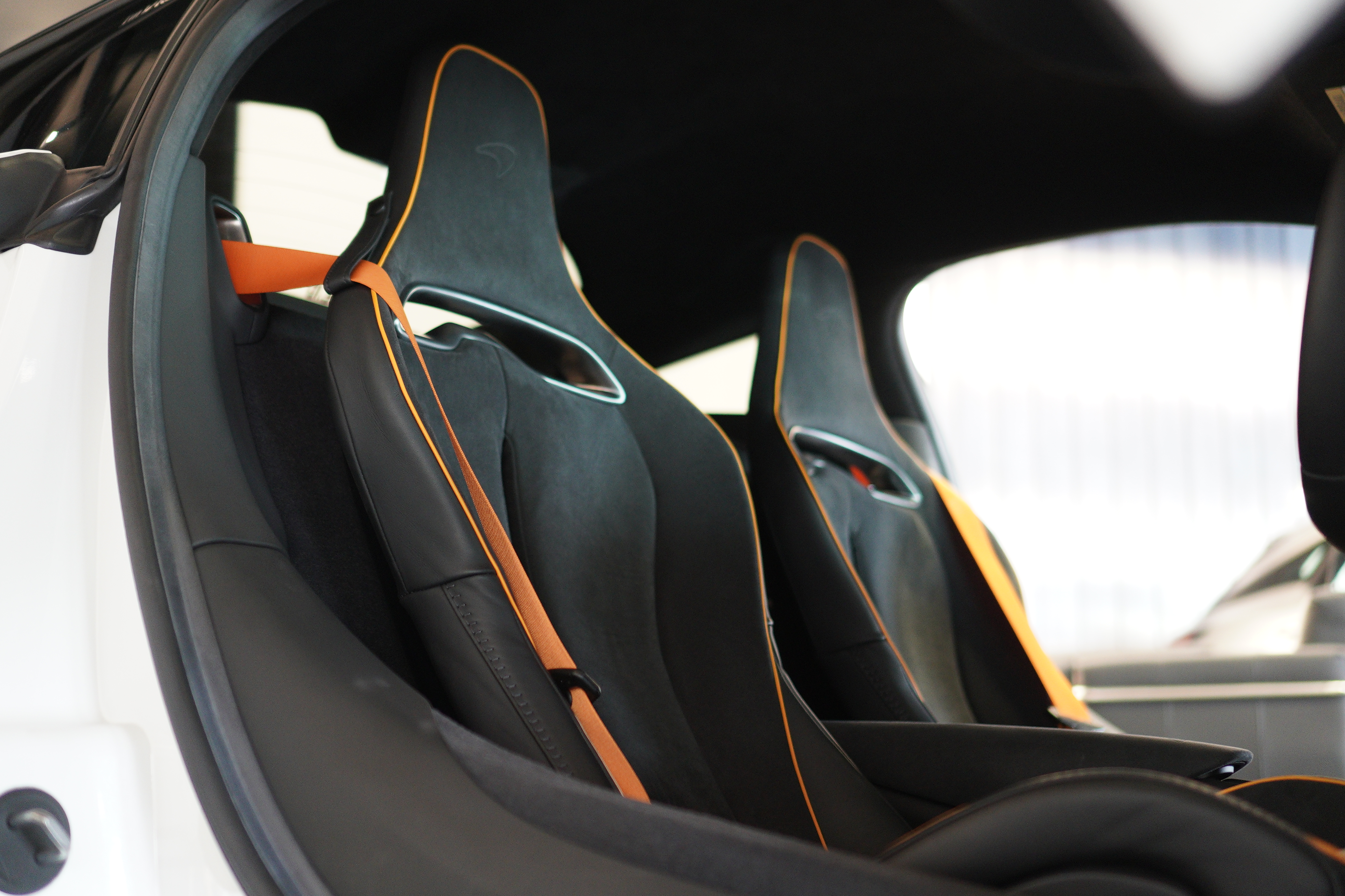 MCLAREN ARTURA view 6
