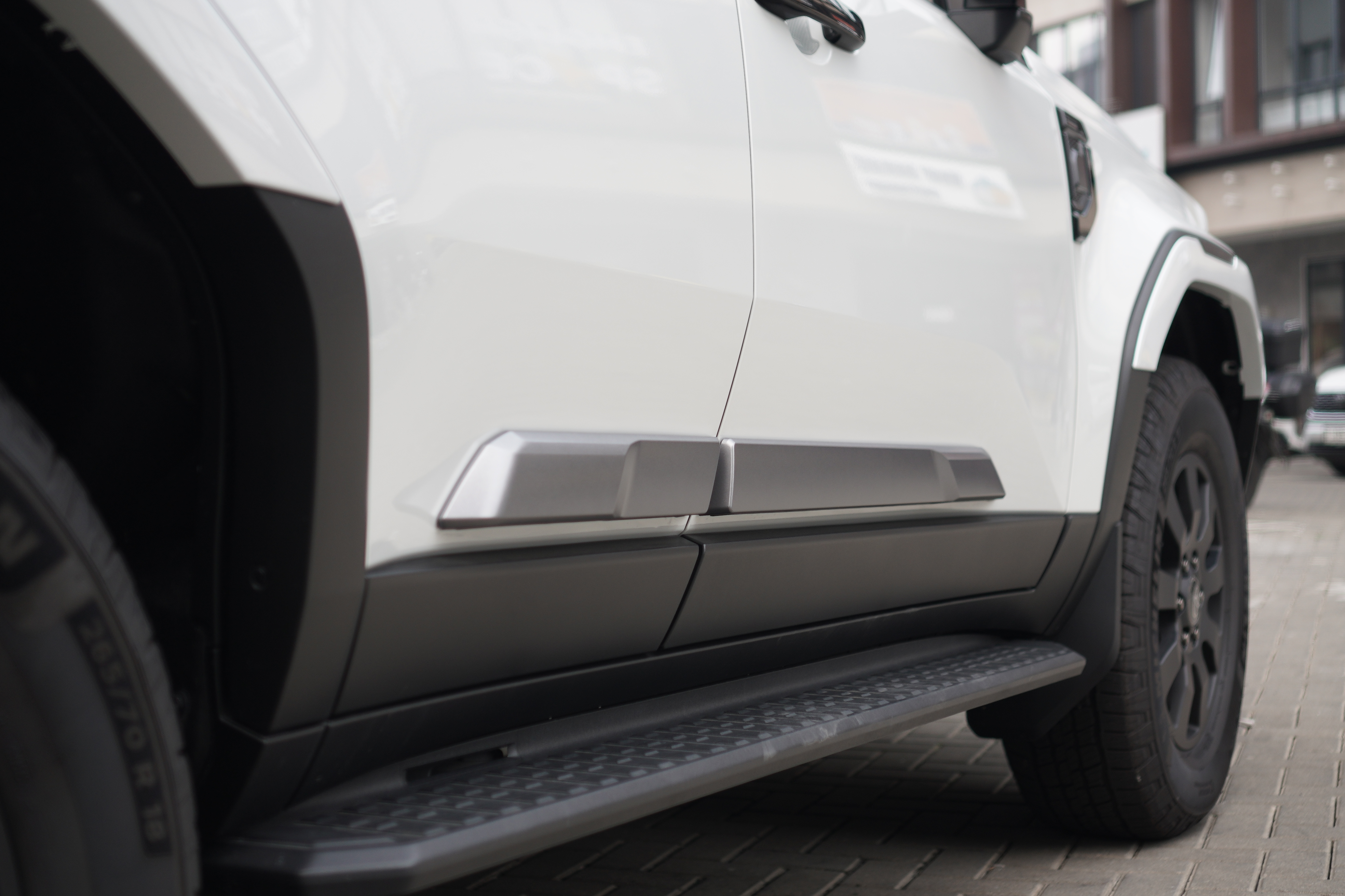 TOYOTA LAND CRUISER 250 ZX FIRST EDITION (MODELISTA) view 15