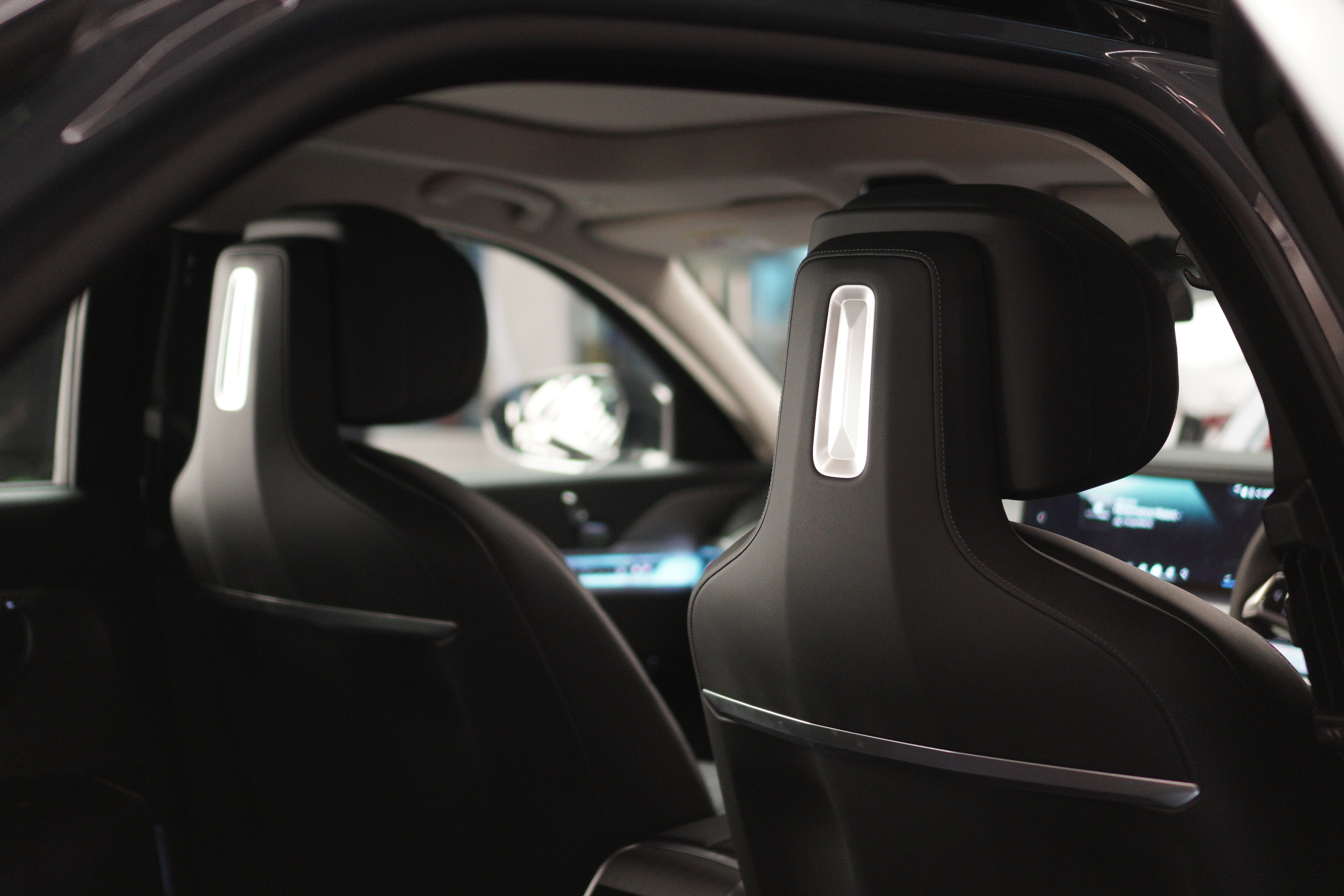 BMW i7 XDRIVE60 view 7