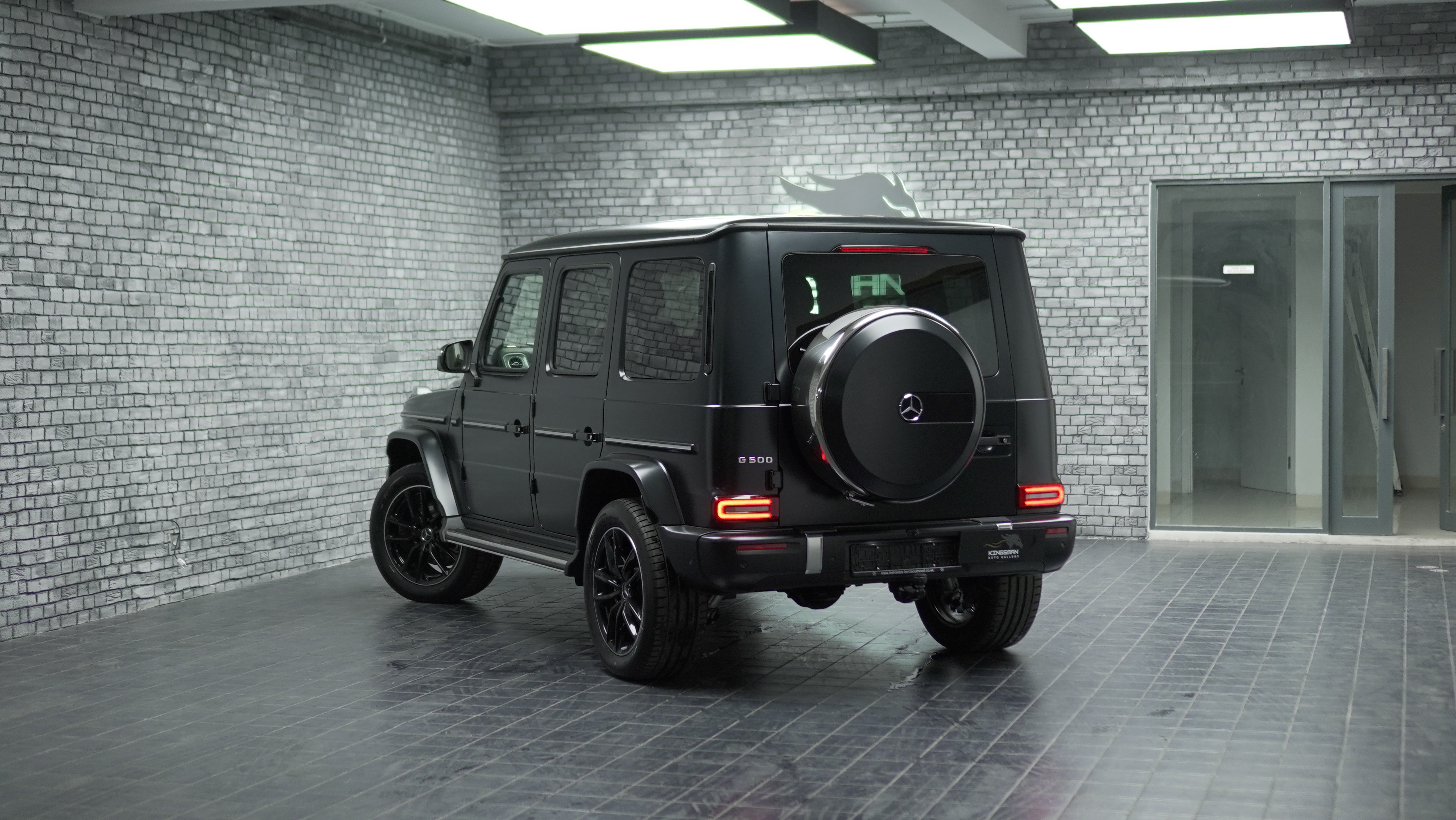 Mercedes G500 view 10