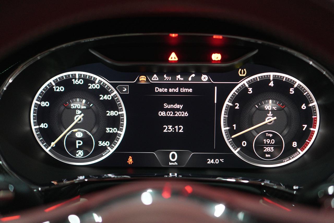 BENTLEY CONTINENTAL GT AZURE V8 view 8